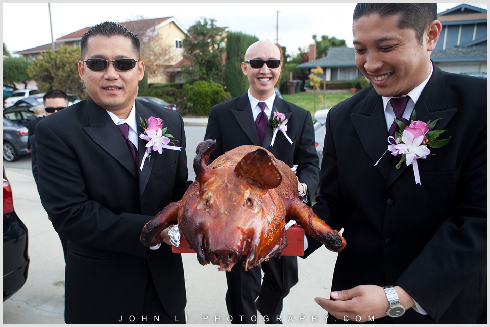 chinese wedding tradition Roast pork