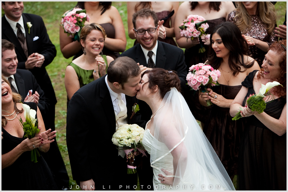 CALAMIGO RANCH WEDDING kiss group photos