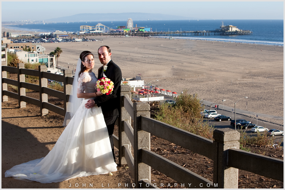 wedding photography with background sant monica pier and beach