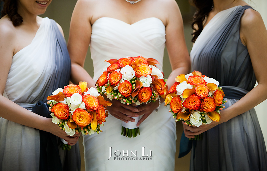 Hawaii wedding photography bouquet