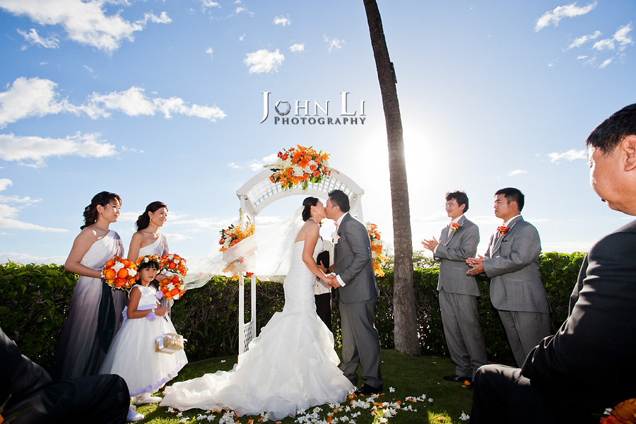 Maui Sheraton wedding in Hawaii bride and groom in wedding ceremony
