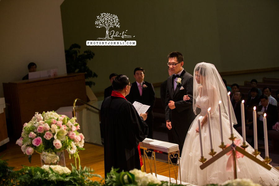 033 Chinese Wedding PhotographyMandarin Baptist Church Ceremony